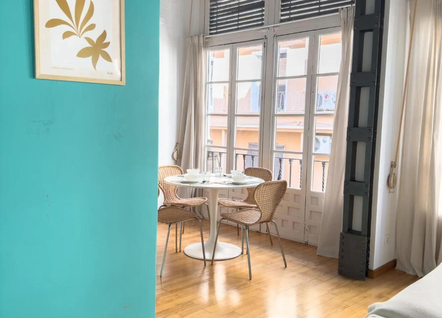 Stylish 1Br Central Apt, Ac, Near Top Sight, Private Parking Opt Seville 0*,
