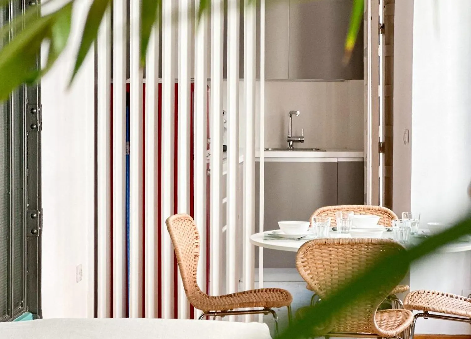 Stylish 1Br Central Apt, Ac, Near Top Sight, Private Parking Opt Seville Apartment